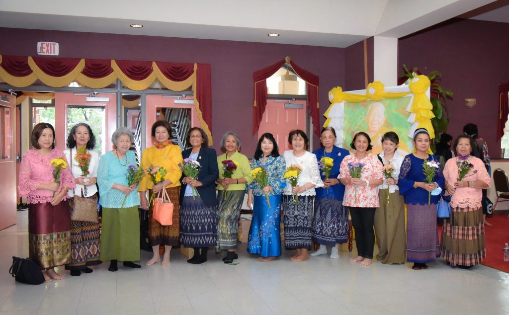 thai ladies